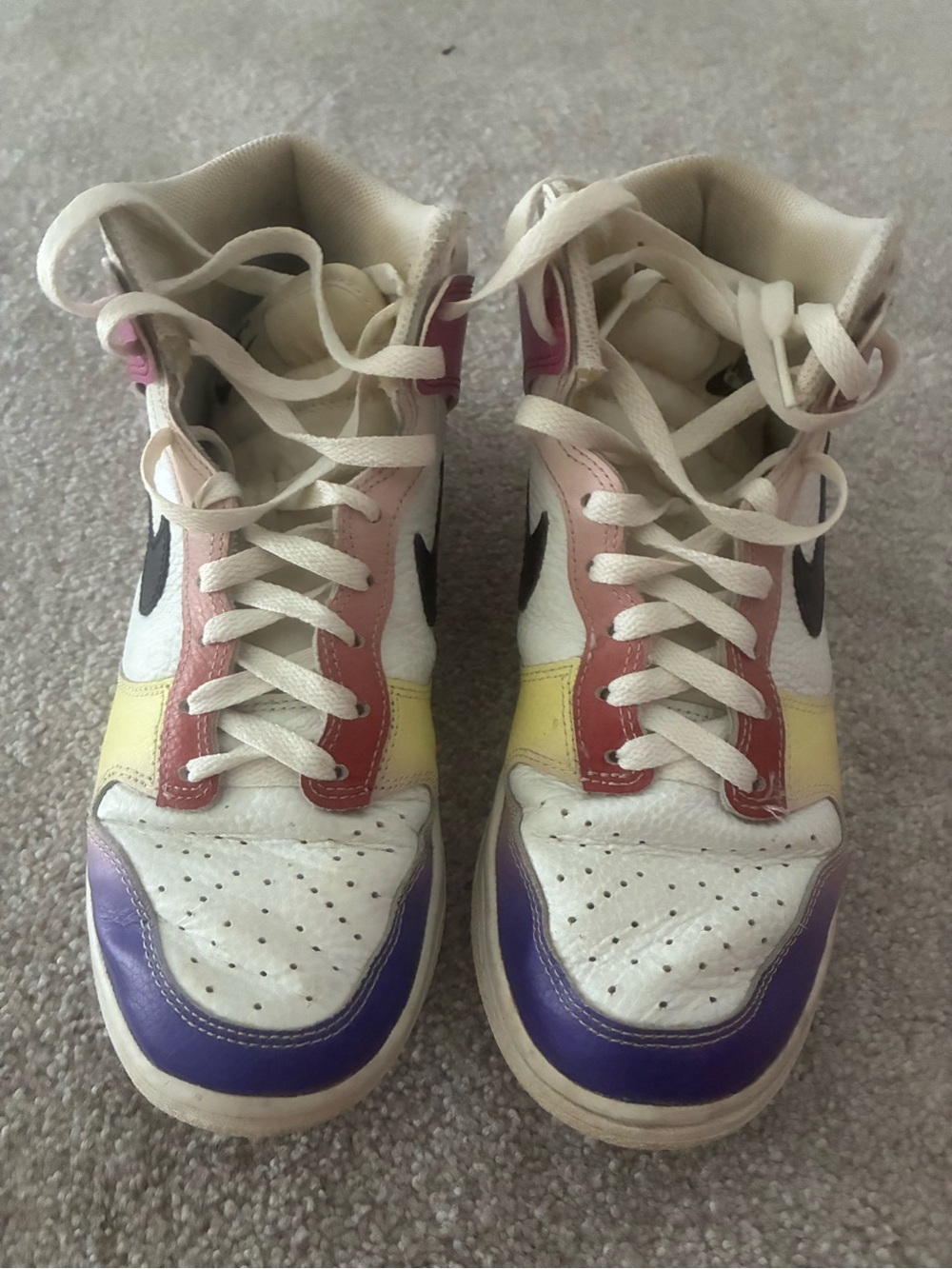 Nike Women’s White Sneakers with Purple, Pink and Yellow Panels